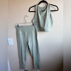 Girlfriend Collective Light Green Sage Leggings and Top Set - size L